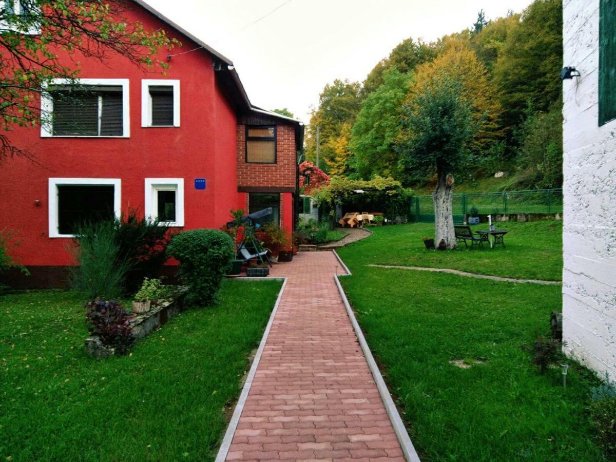 Holiday Home Modric Otočac Exterior foto